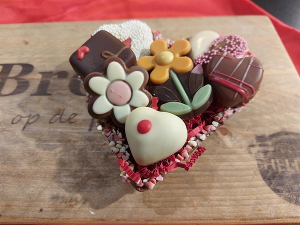 CHOCOLADEBONBON HART